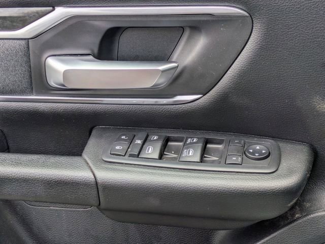Used 2019 RAM 1500 Big Horn AWD/4WD image 12