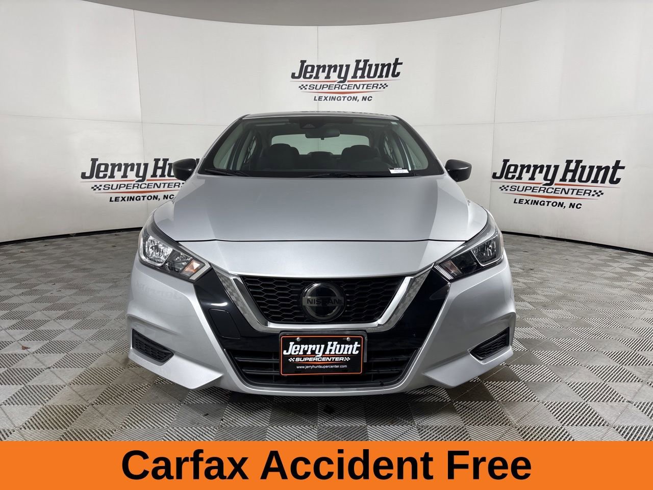 Used 2020 Nissan Versa S image 4