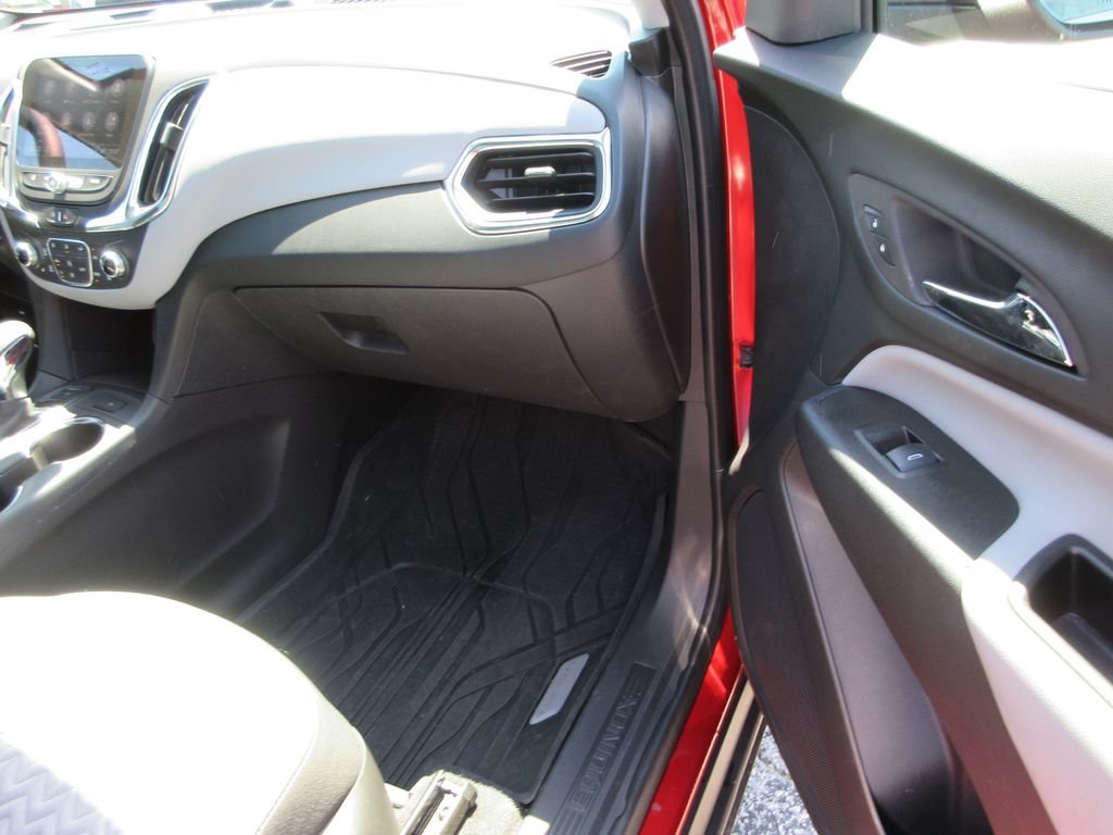 Certified 2024 Chevrolet Equinox LT AWD/4WD image 19