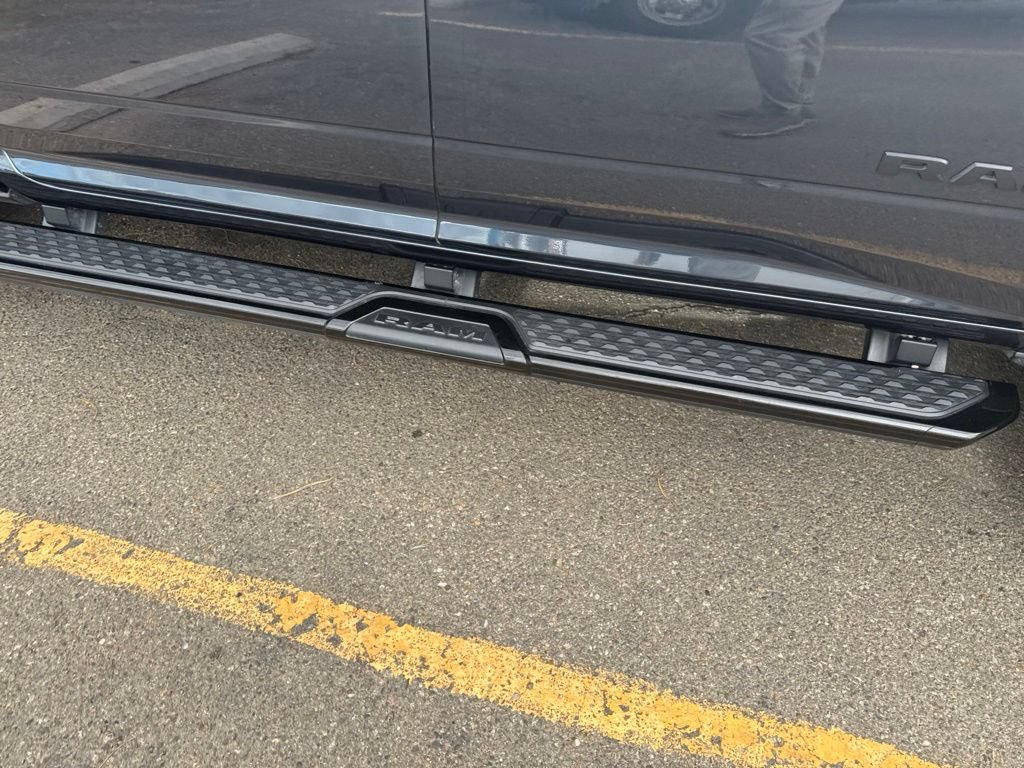 Used 2026 RAM 2500 Big Horn AWD/4WD image 7