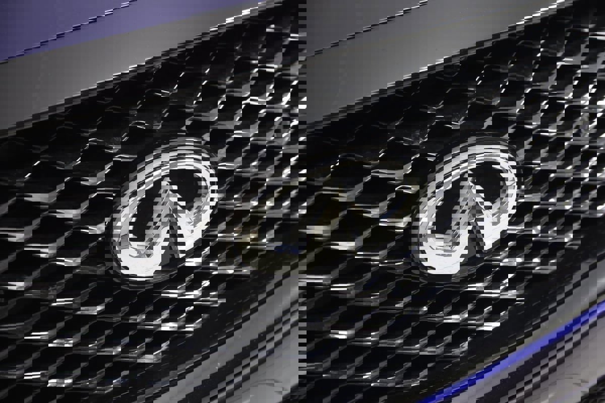 Used 2024 INFINITI Q50 Red Sport 400 image 18