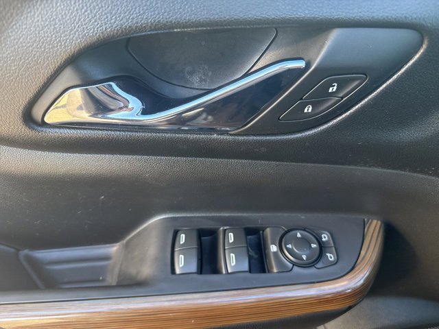 Used 2018 GMC Acadia SLE w/ LPO, Floor Liner Package image 10