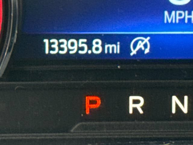 Used 2020 Ford Explorer XLT w/ Equipment Group 202A AWD/4WD image 28