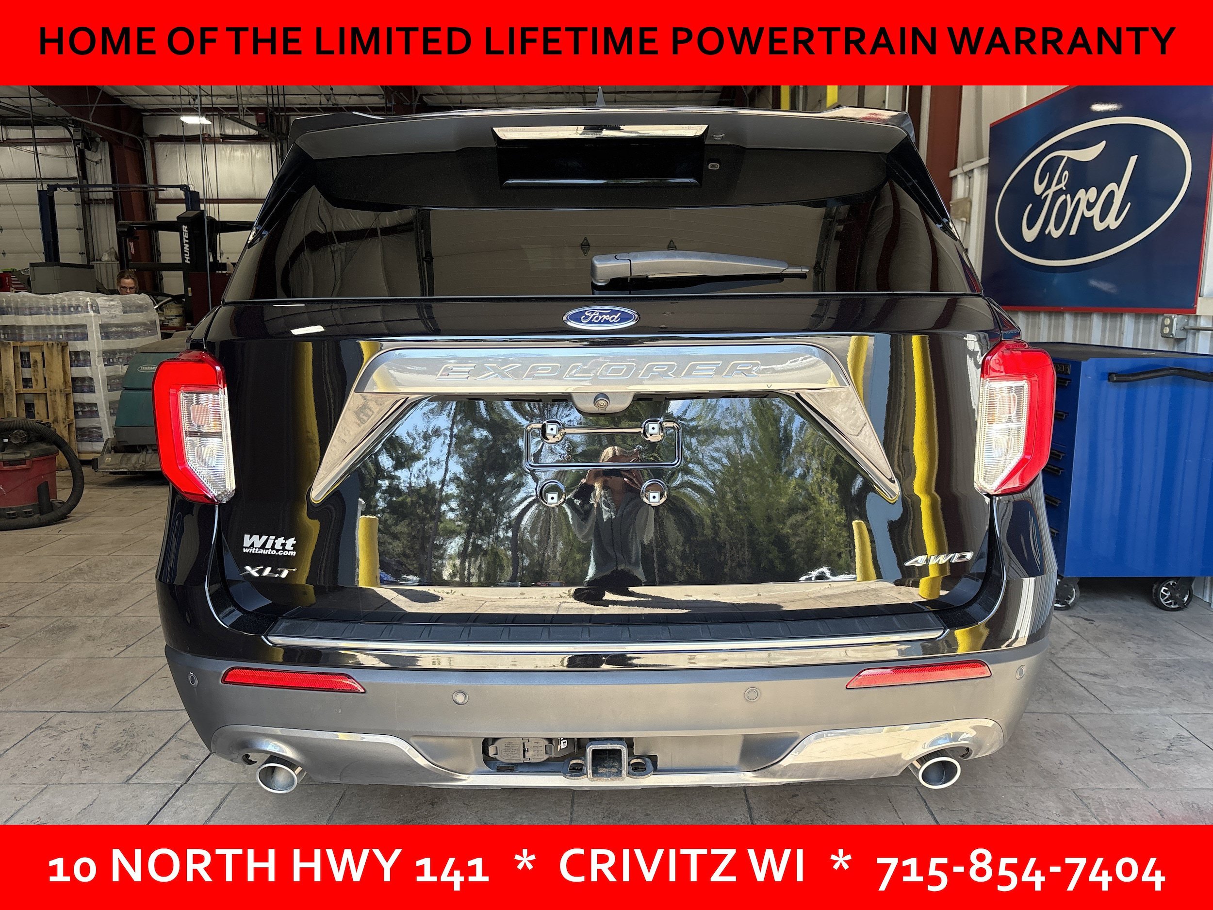 Used 2024 Ford Explorer XLT w/ Equipment Group 202A AWD/4WD image 6