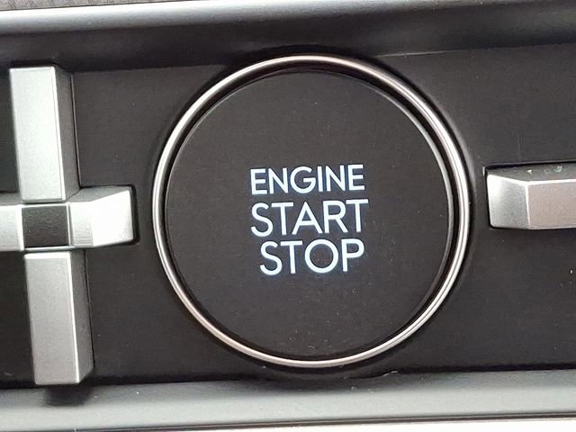 New 2026 Hyundai Santa Fe SE image 9