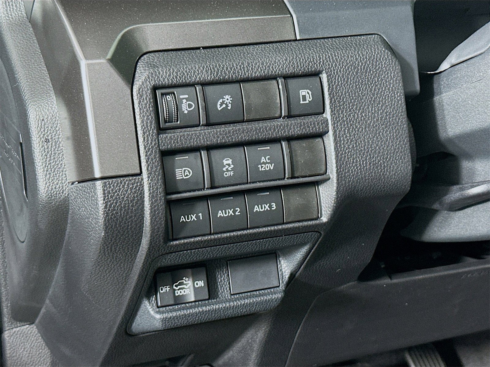 New 2025 Toyota Tacoma TRD Off-Road image 10