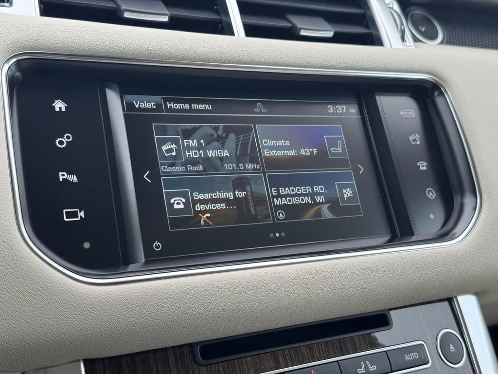 Used 2016 Land Rover Range Rover Sport HSE image 18