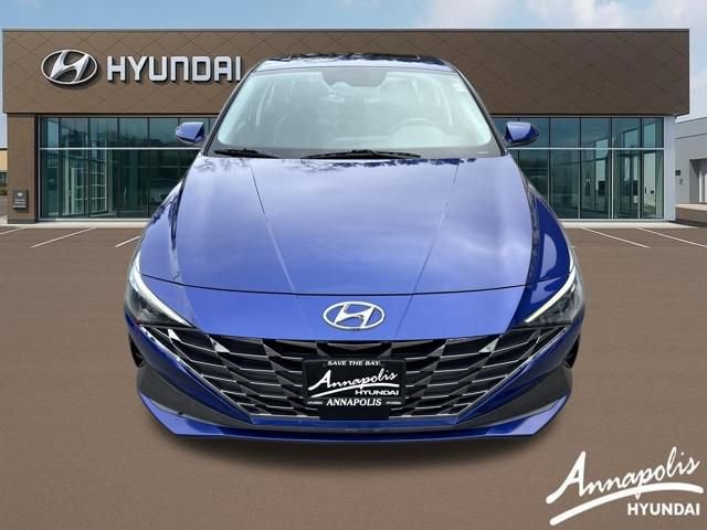 Certified 2021 Hyundai Elantra Limited w/ Cargo Package image 8