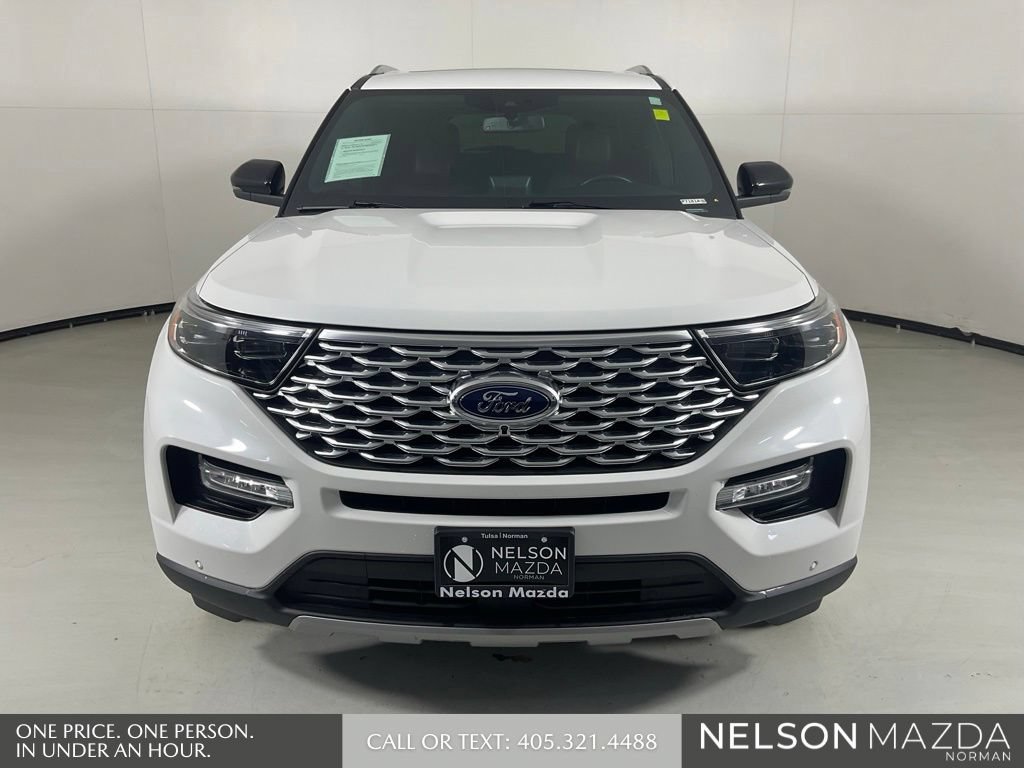 Used 2023 Ford Explorer Platinum w/ Technology Package AWD/4WD image 2