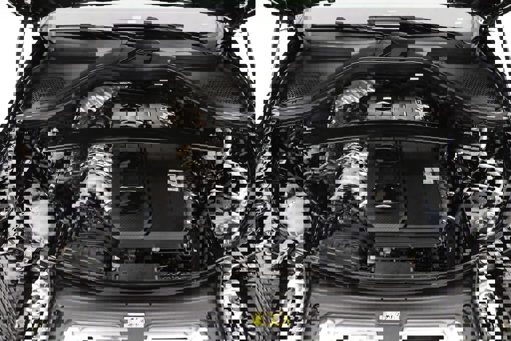 Used 2025 Mercedes-Benz GLC 43 AMG 4MATIC image 33