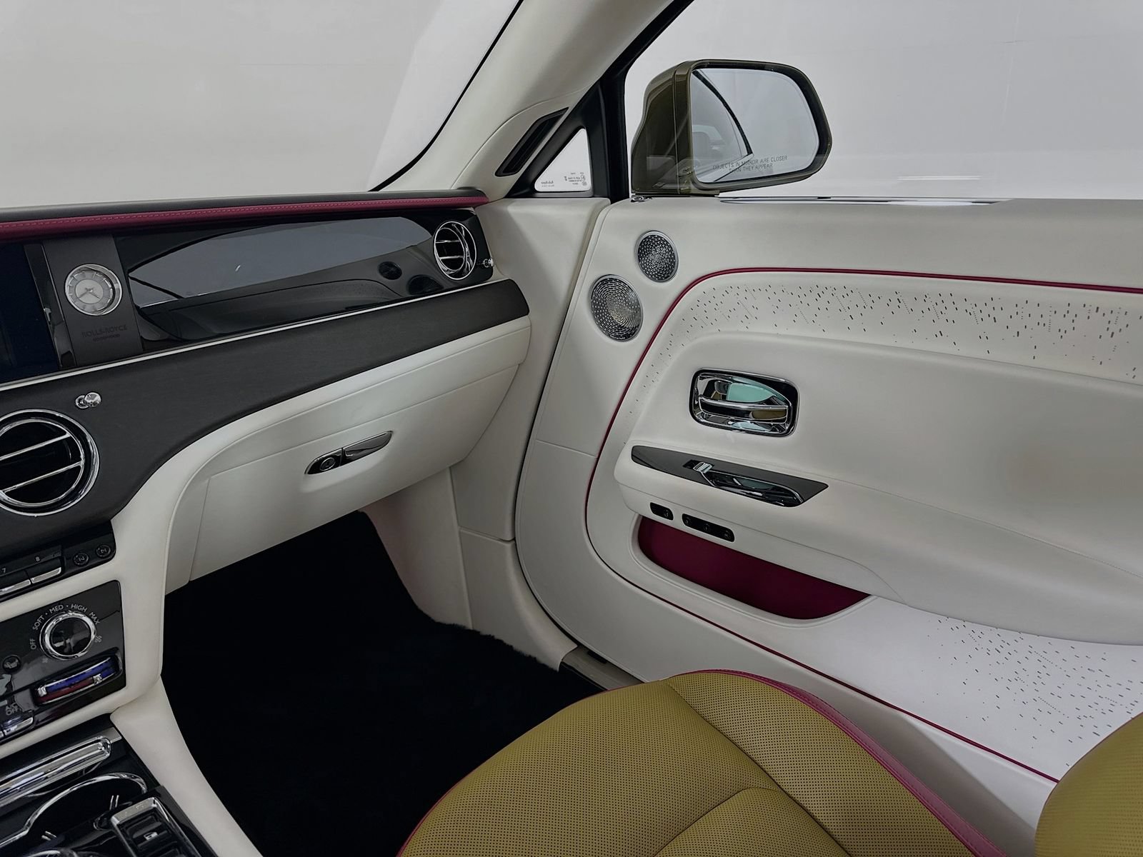 Used 2024 Rolls-Royce Spectre w/ Leather Finishing Pack AWD/4WD image 24