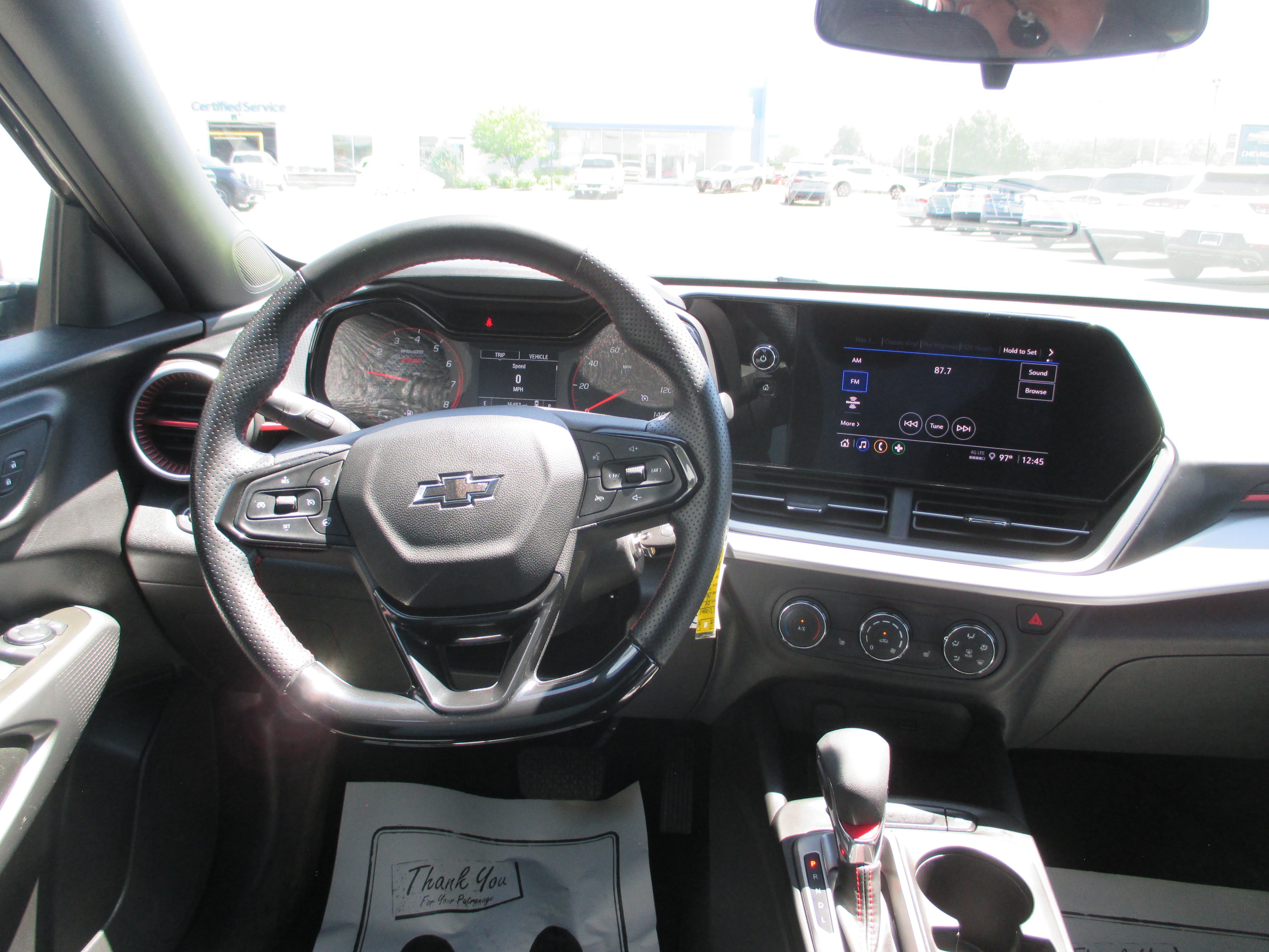 Used 2024 Chevrolet Trax RS FWD image 12