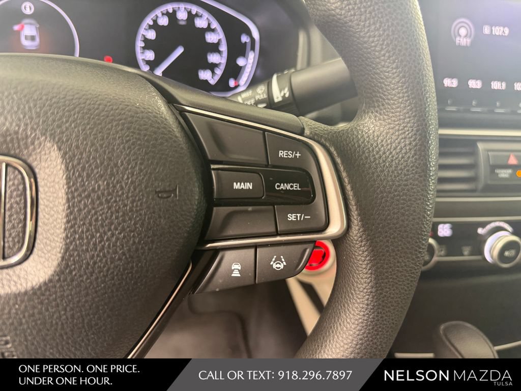 Used 2018 Honda Accord LX image 22