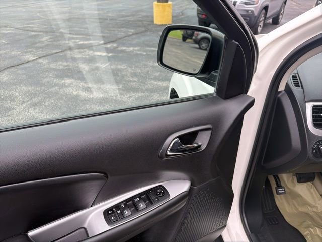 Used 2020 Dodge Journey SE FWD image 20