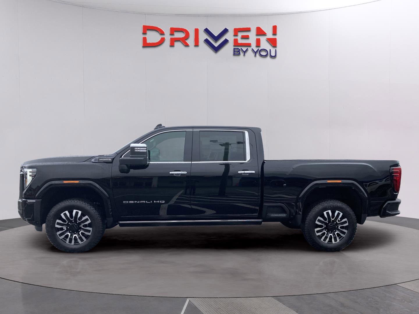 New 2026 GMC Sierra 2500 Denali Ultimate image 2
