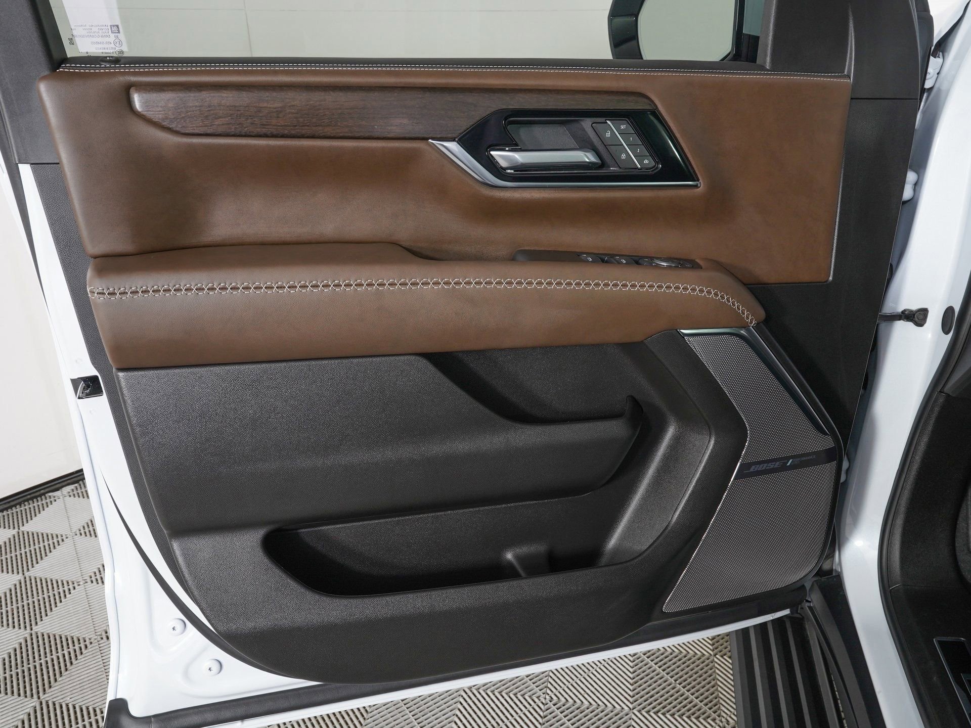 Used 2026 GMC Yukon XL Denali Ultimate image 18