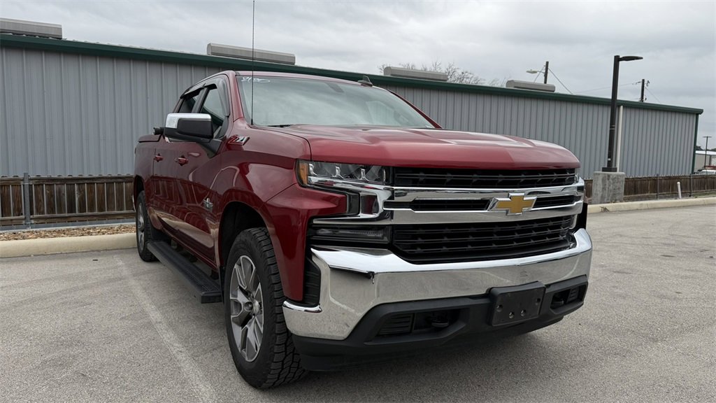 Used 2022 Chevrolet Silverado 1500 LT image 3