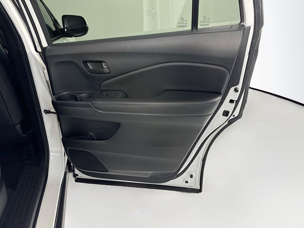 Used 2023 Honda Passport EX-L image 27