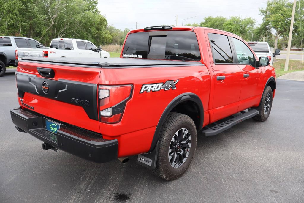 Used 2021 Nissan Titan PRO-4X w/ Pro-4x Convenience Package AWD/4WD image 9