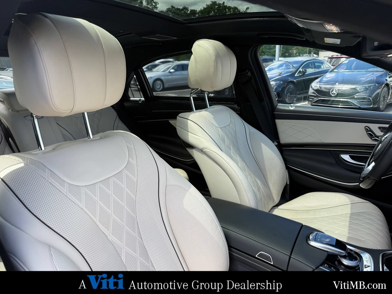 Used 2019 Mercedes-Benz S 560 4MATIC Sedan image 32