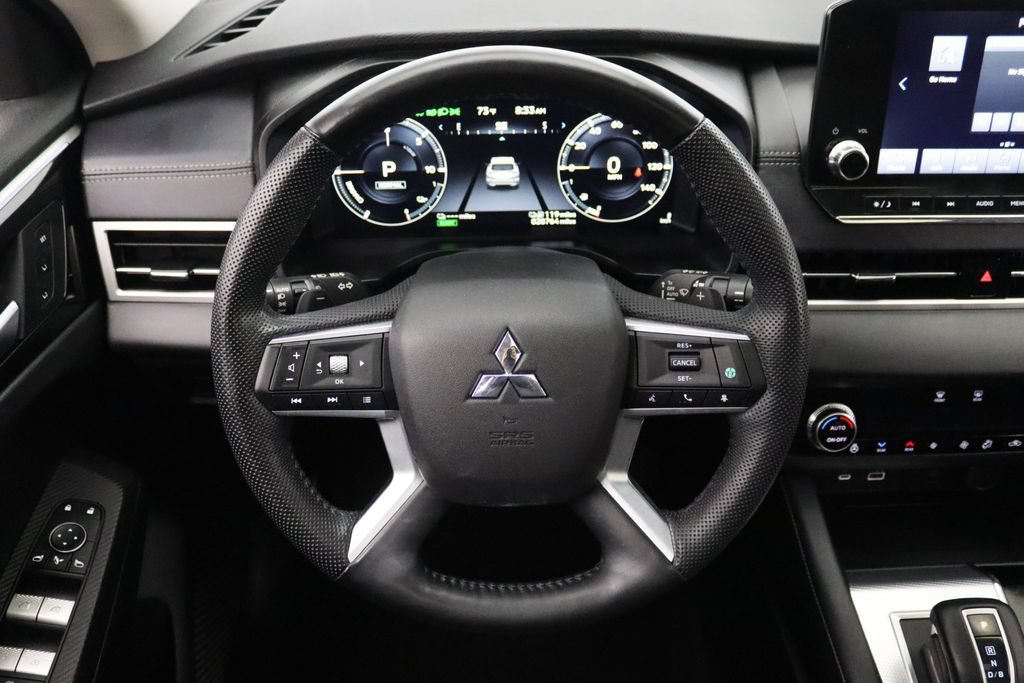 Used 2023 Mitsubishi Outlander SEL AWD/4WD image 22