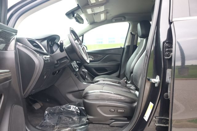 Used 2015 Buick Encore FWD image 12