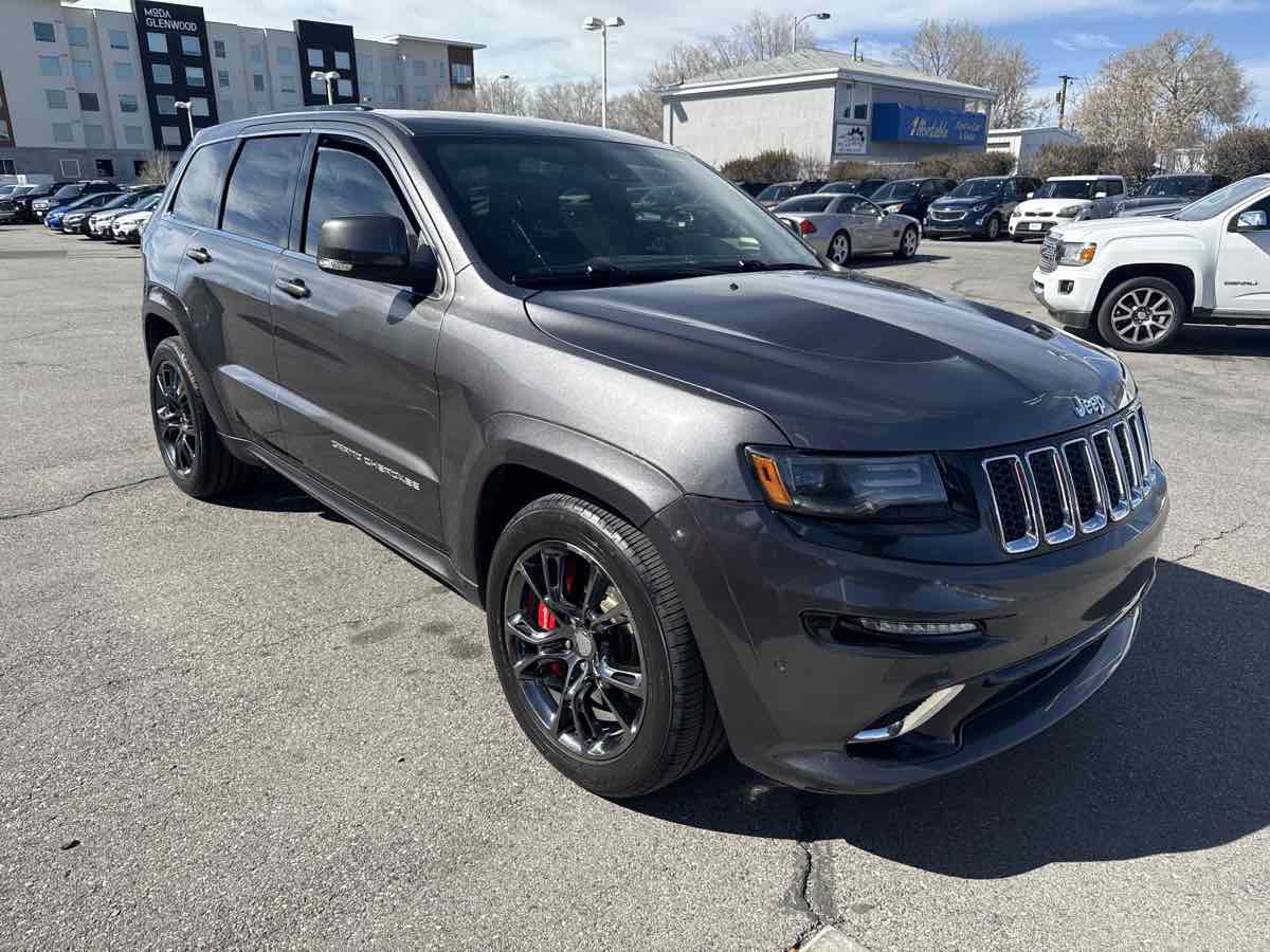 Used 2015 Jeep Grand Cherokee SRT w/ Trailer Tow Group IV image 4