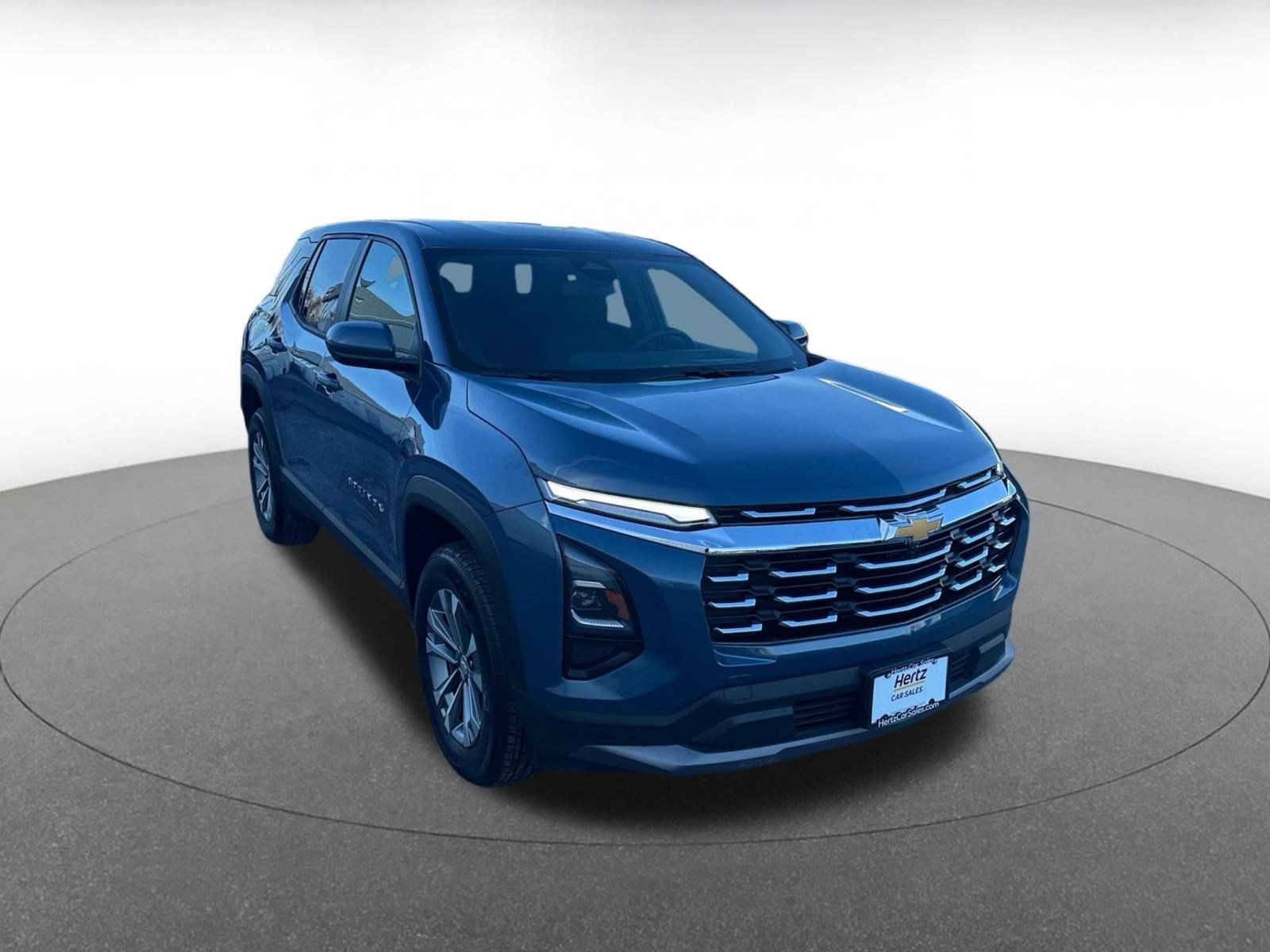 Used 2025 Chevrolet Equinox LT image 1