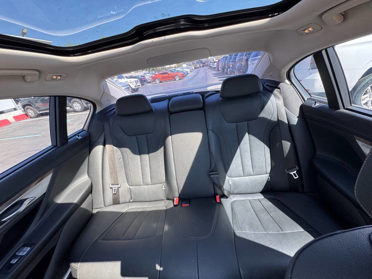 Used 2017 BMW 740i RWD image 14