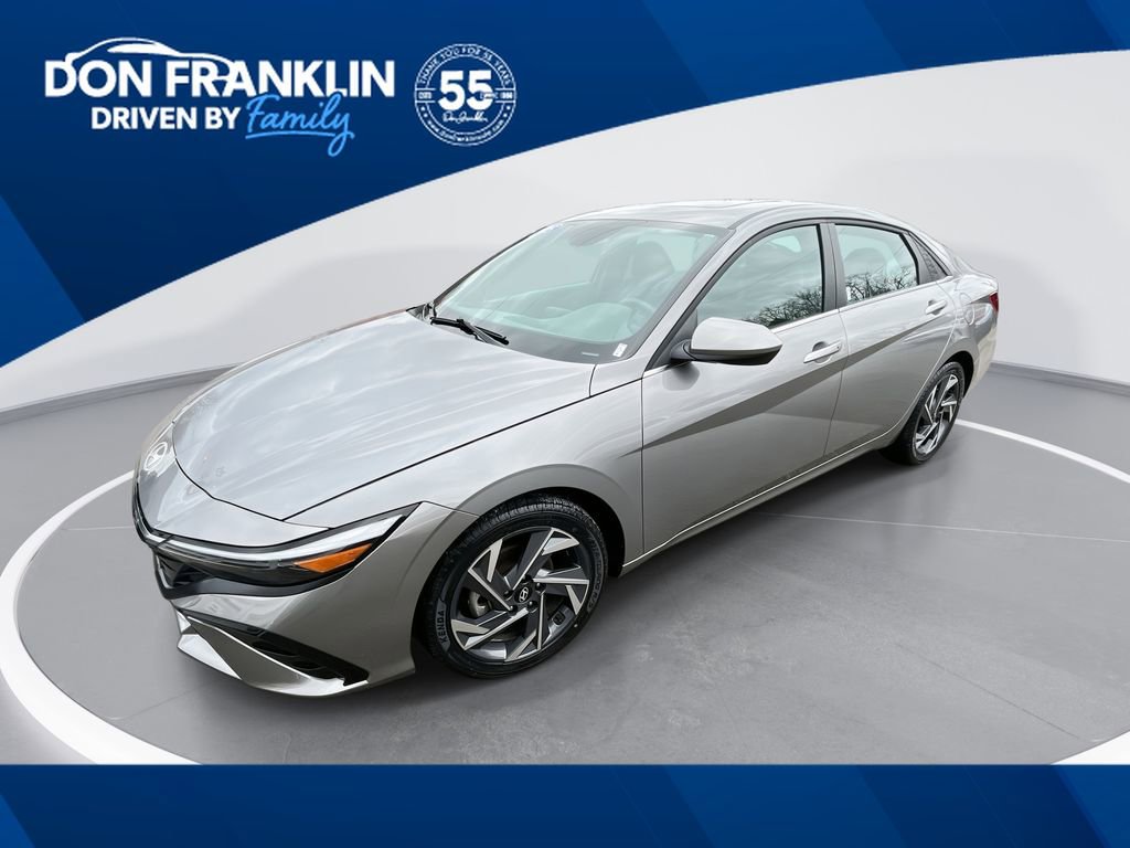 Used 2025 Hyundai Elantra SEL