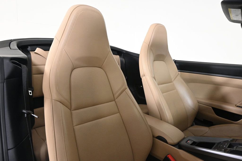 Used 2023 Porsche 911 Carrera S image 19