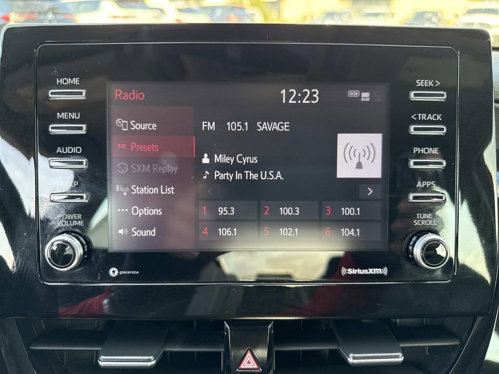 Used 2024 Toyota Camry SE image 25