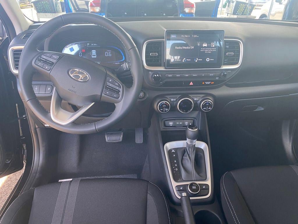 New 2026 Hyundai Venue SEL FWD image 30