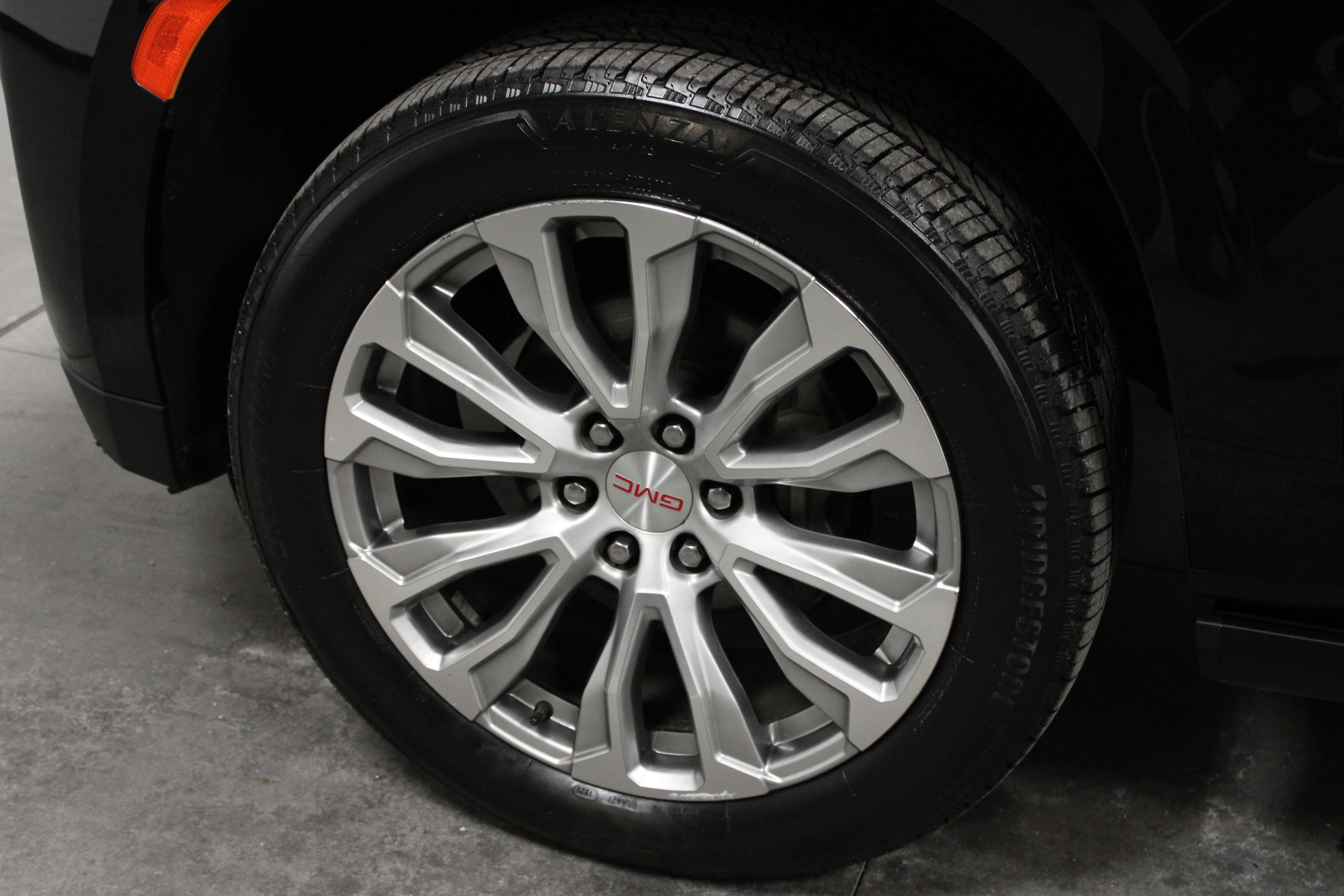 Used 2022 GMC Yukon Denali image 10