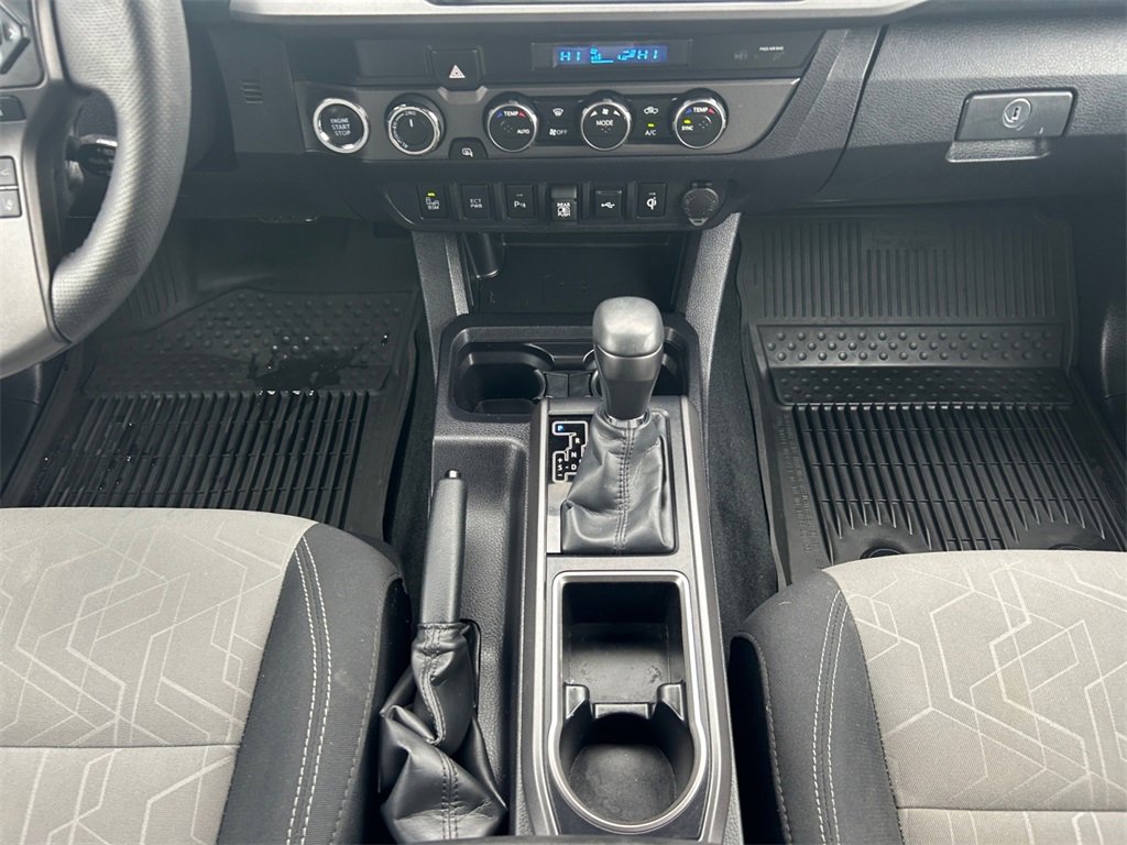 Used 2023 Toyota Tacoma TRD Sport w/ Technology Package image 15