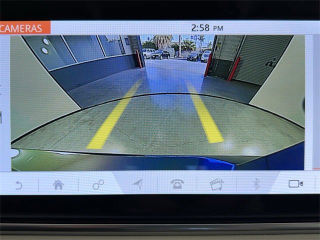 Used 2020 Land Rover Range Rover Sport HST image 15