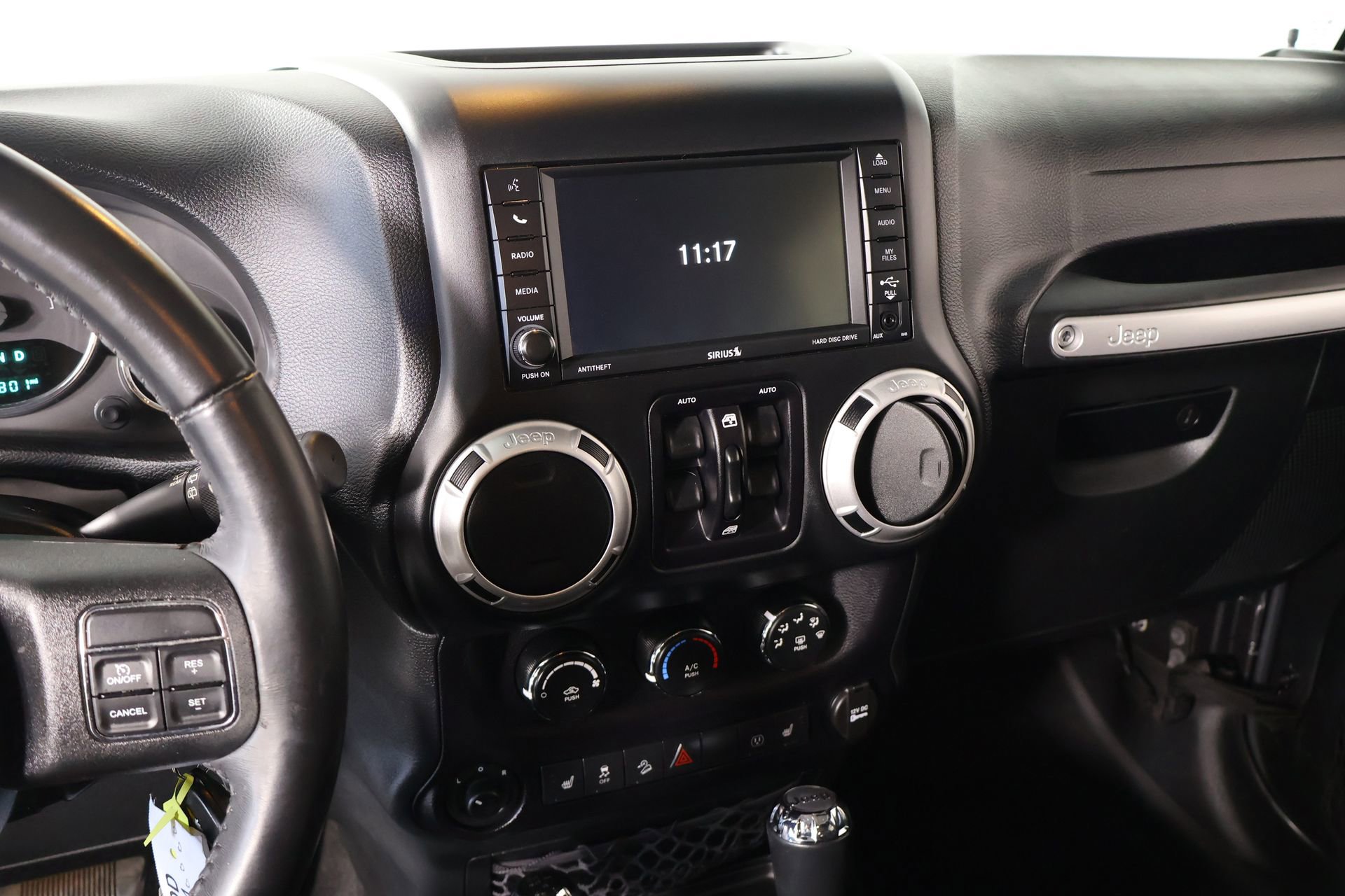 Used 2016 Jeep Wrangler Unlimited Sahara w/ Max Tow Package image 5