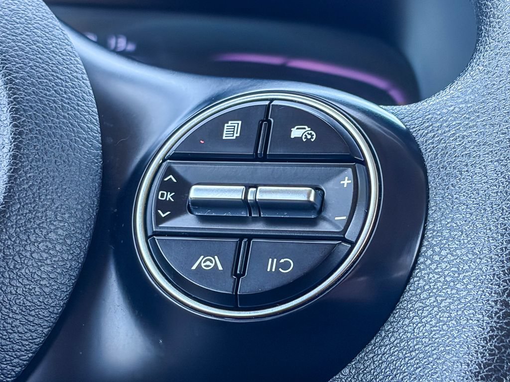Used 2024 Kia Soul LX w/ Option Group 015 FWD image 18