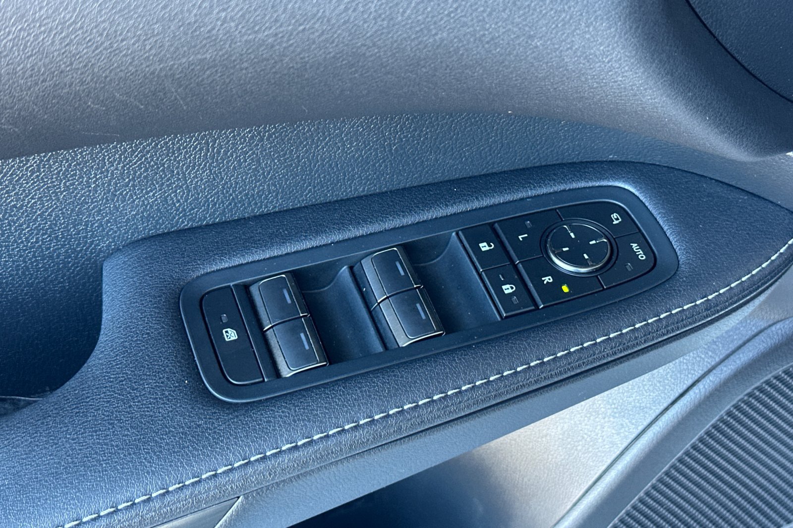 Used 2024 Lexus RX 350 AWD w/ Technology Package image 13