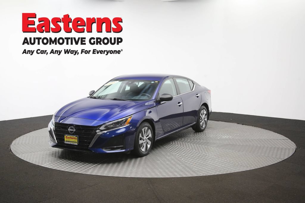 Used 2024 Nissan Altima 2.5 S FWD image 53