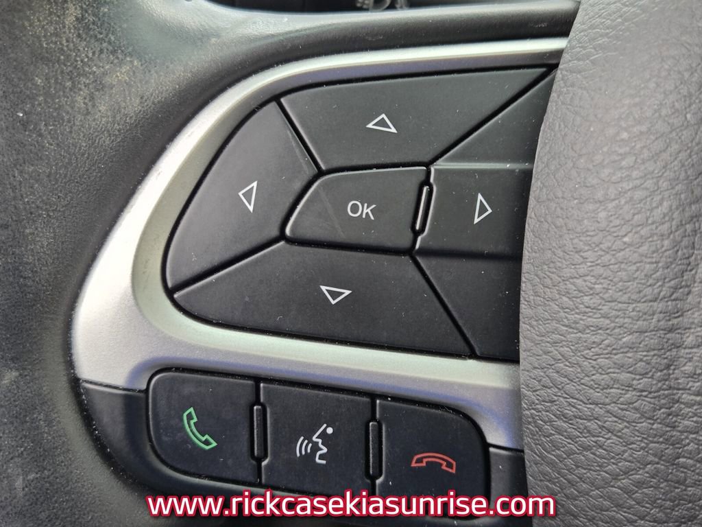 Used 2018 Jeep Compass Limited w/ Navigation Group image 31