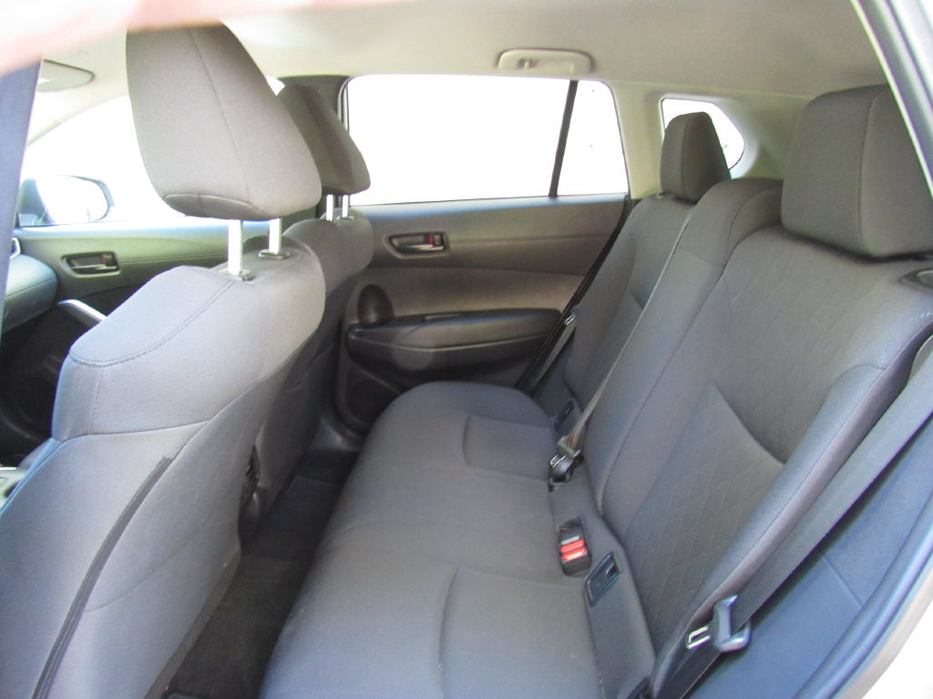 Used 2025 Toyota Corolla Cross LE AWD/4WD image 14