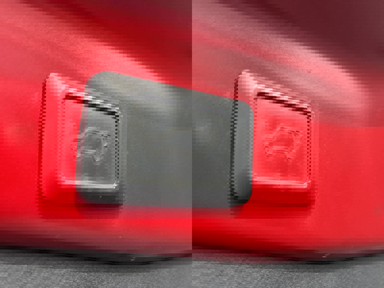 Used 2021 Toyota RAV4 SE w/ Weather & Moonroof Package image 34