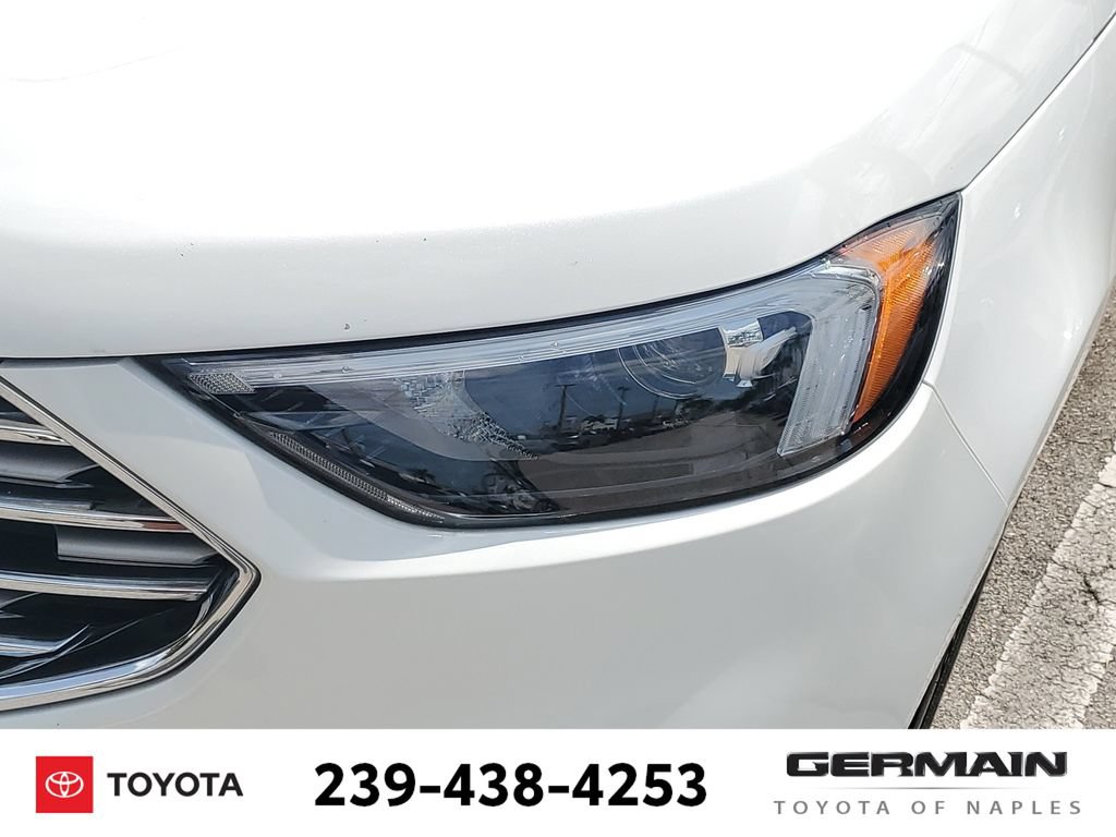 Used 2022 Ford Edge Titanium AWD/4WD image 16