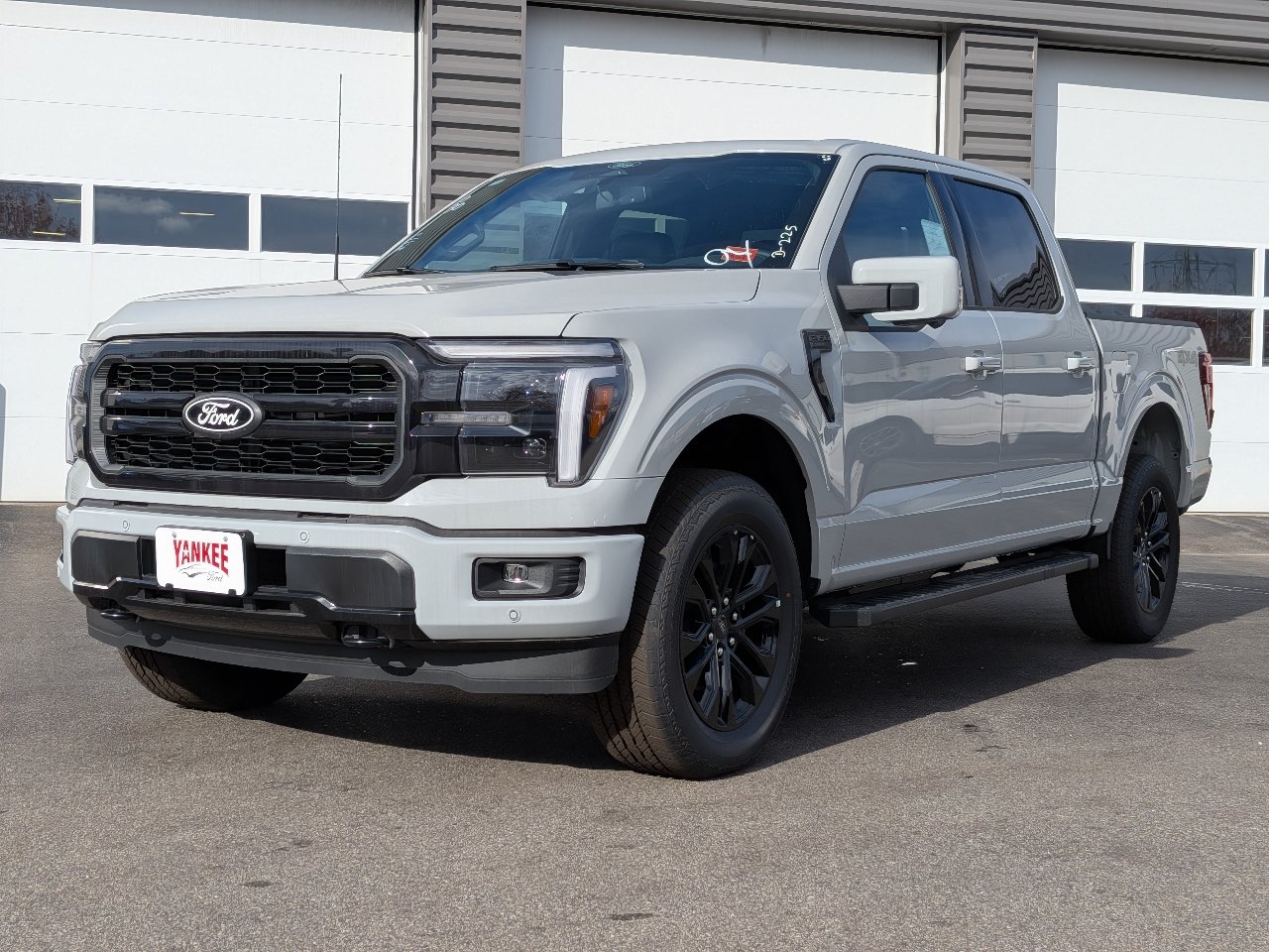 New 2026 Ford F150 Lariat w/ Equipment Group 501A Mid AWD/4WD image 8