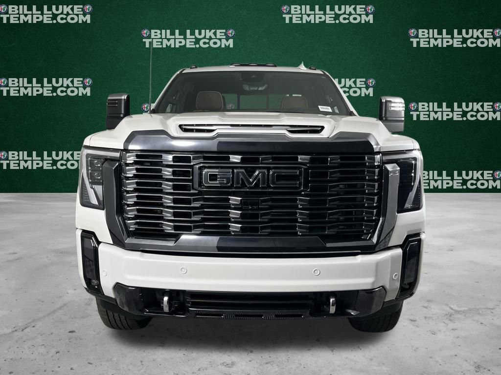 Used 2024 GMC Sierra 2500 Denali Ultimate image 9