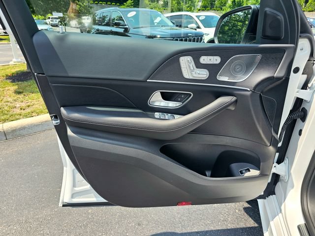 New 2026 Mercedes-Benz GLS 450 4MATIC image 21