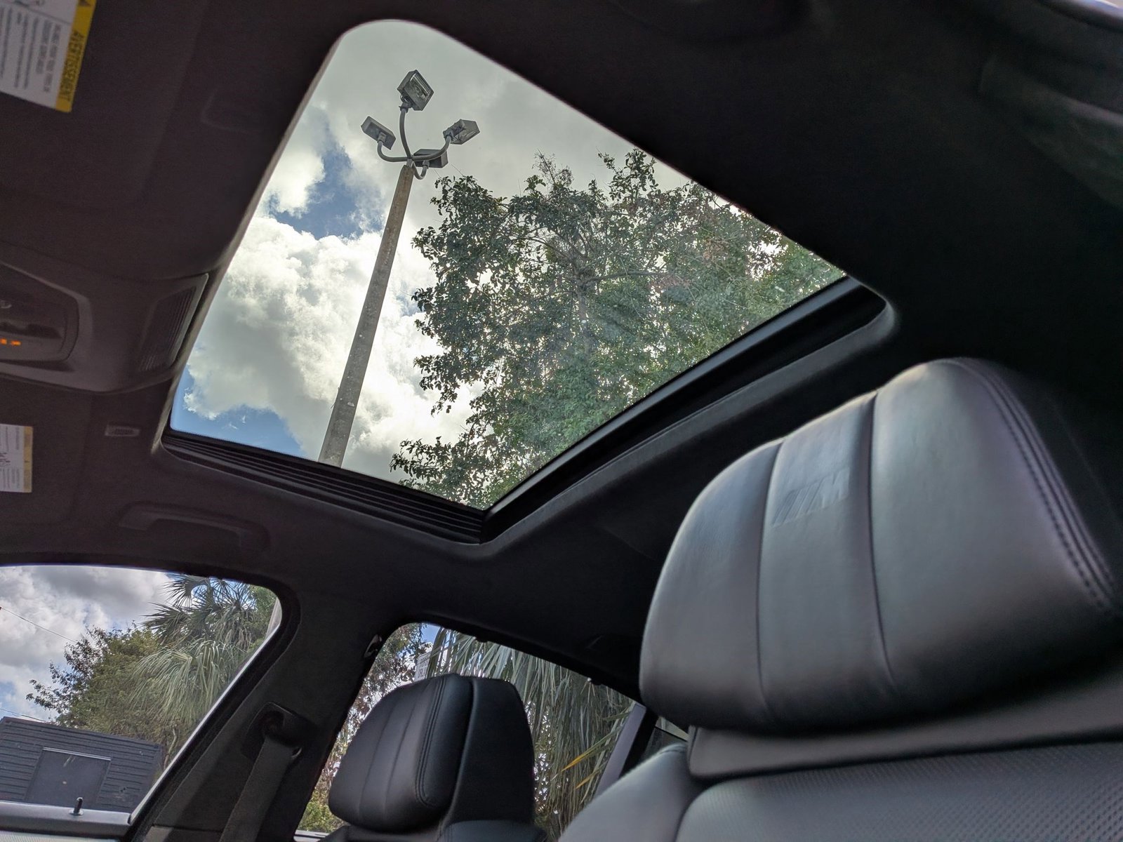 Used 2014 BMW M5 RWD image 19