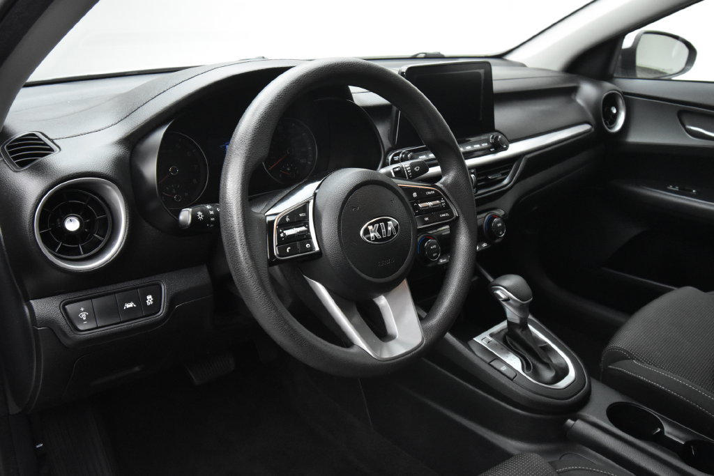 Used 2019 Kia Forte LXS FWD image 11