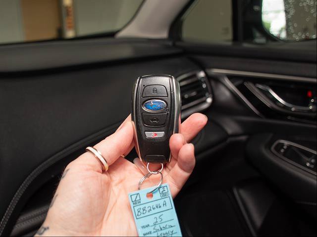 Used 2025 Subaru Legacy Touring XT AWD/4WD image 14